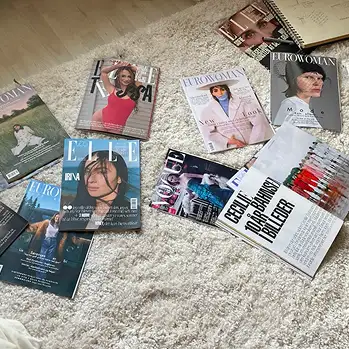 Magazines on the ground