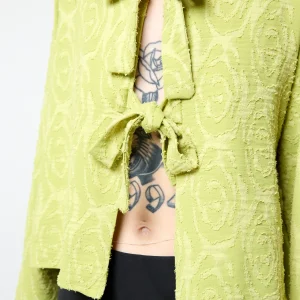 Green Oda Shirt with the cutest bows